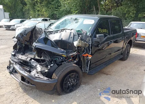 2025 Ford F-150 Lightning Xlt z USA, uszkodzony, nr VIN 1FTVW3LK9SWG15665